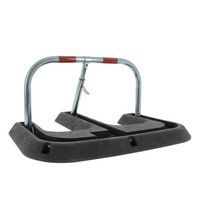 Arco de estacionamento com cadeado e estrutura de proteção – VISO