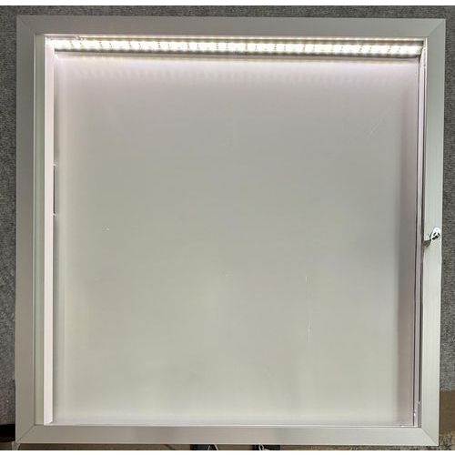 Vitrina interior e exterior com porta rebatível – iluminação LED – AME