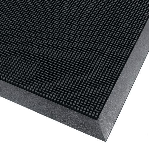 Tapete de entrada exterior em borracha com saliência flexíveis – Notrax