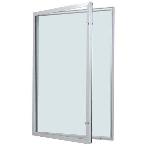 Vitrina de exterior com porta rebatível – fundo em alumínio – porta em vidro de segurança – fechaduras diferen