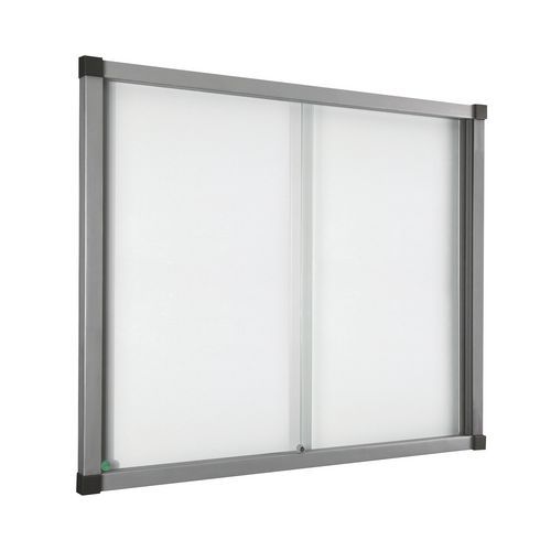 Vitrina de interior Cube – fundo em alumínio – porta de segurança em vidro