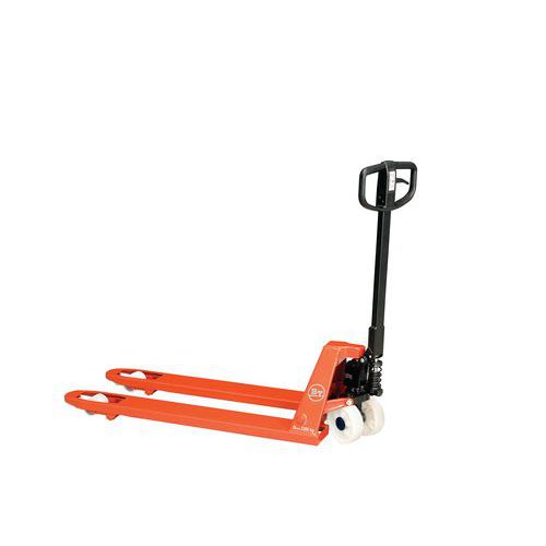 Porta-paletes manual Toyota BT Lifter – capacidade de 2300 kg Porta-paletes manual Toyota BT Lifter – capacidade de 2300 kg