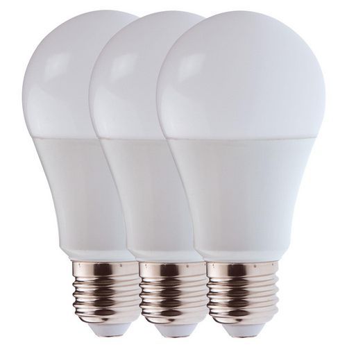 Conjunto de 3 lâmpadas LED padrão E27 9 W – Velamp Conjunto de 3 lâmpadas LED padrão E27 9 W – Velamp