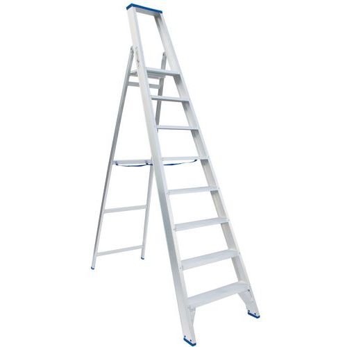 Escadote industrial em alumínio – Acesso simples