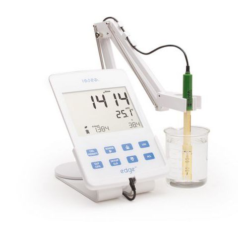 Condutivímetro tipo tablet de laboratório – Hanna Instruments