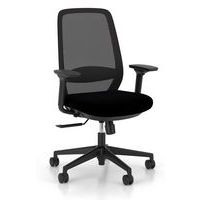 Cadeira com mecanismo síncrono com espaldar em rede + apoio para os braços 4D – calha – Nowy Styl