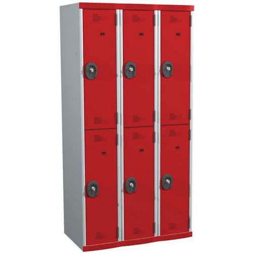 Cacifo com 6 compartimentos e cabides Seamline Optimum® – 3 colunas de 300 mm de largura – Com base – Acial Cacifo com 6 compartimentos e cabides Seamline Optimum® – 3 colunas de 300 mm de largura – Com base – Acial