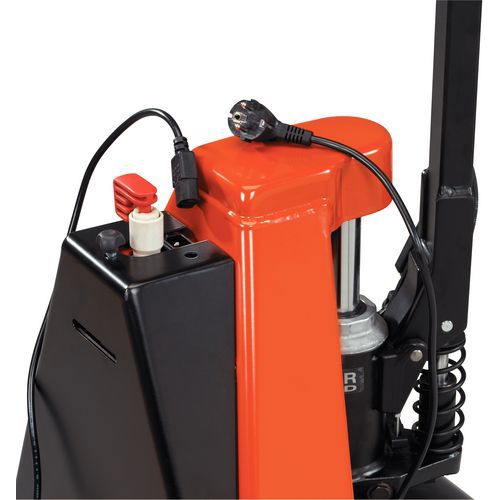 accu que pode ser carregado directamente através da corrente 230 V