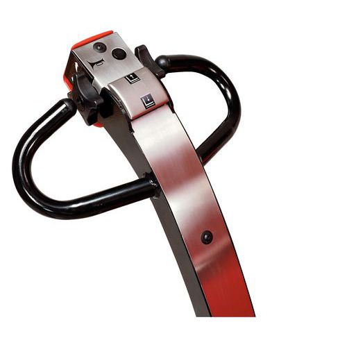 posição central de todos os comandos do braço de manobra