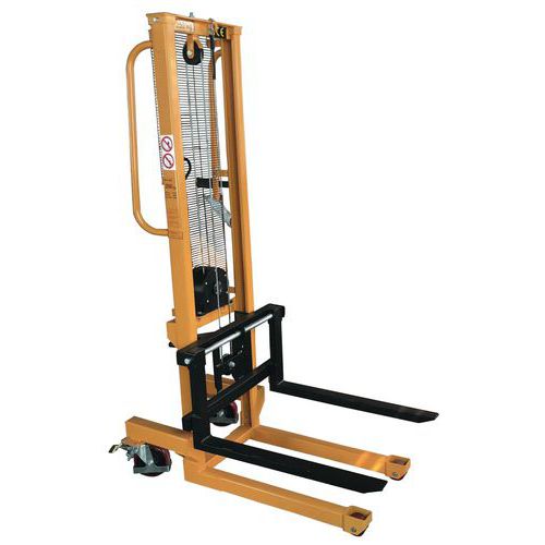 Empilhador manual – Capacidade: 250 kg Empilhador manual – Capacidade: 250 kg