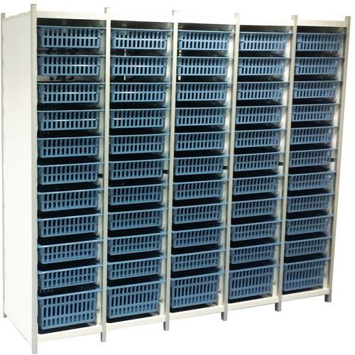 Exemplo de configuração: 1 elemento inicial + 4 elementos adicionais com caixas ISO (opcionais) Exemplo de configuração: 1 elemento inicial + 4 elementos adicionais com caixas ISO (opcionais)